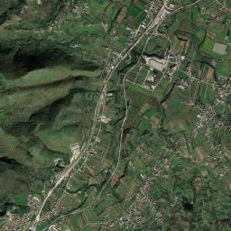 Valle di Maddaloni High Resolution Satellite Map
