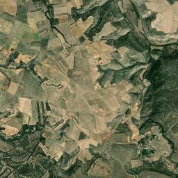 Adrada de Pirón High Resolution Satellite Map