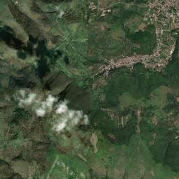 Luzzano High Resolution Satellite Map