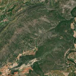 Congostrina High Resolution Satellite Map