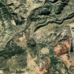 Ariño High Resolution Satellite Map