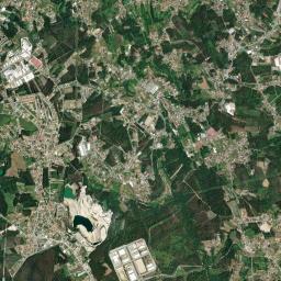 Santa Maria da Feira High Resolution Satellite Map