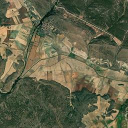 Luzaga High Resolution Satellite Map