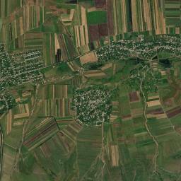 Vardablur High Resolution Satellite Map