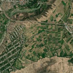 Dondar Quşçu High Resolution Satellite Map