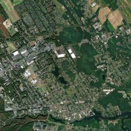 Riverhead High Resolution Satellite Map