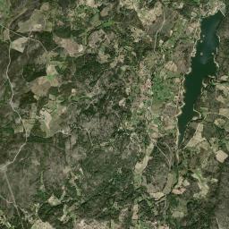 Terrenho High Resolution Satellite Map