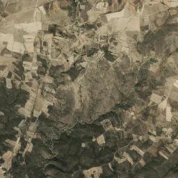 Ahigal de los Aceiteros High Resolution Satellite Map