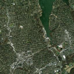 Plandome Heights High Resolution Satellite Map