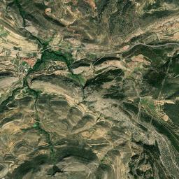 Castel de Cabra High Resolution Satellite Map