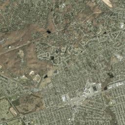 Wheatley Heights High Resolution Satellite Map