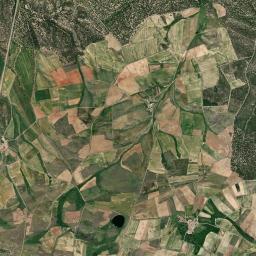 Tolbaños High Resolution Satellite Map