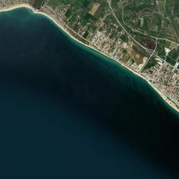 Paralía Ofryníou High Resolution Satellite Map