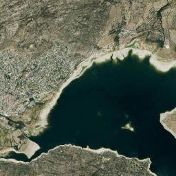 Manzanares el Real High Resolution Satellite Map