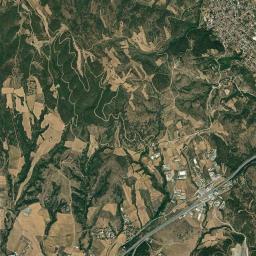 Lití High Resolution Satellite Map
