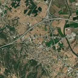 Lagyná High Resolution Satellite Map