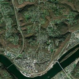 East Liverpool High Resolution Satellite Map