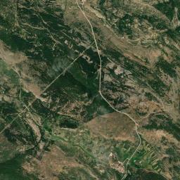 Cueva del Hierro High Resolution Satellite Map