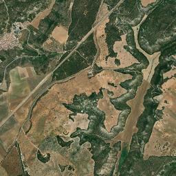 Chiloeches High Resolution Satellite Map