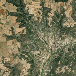 Alhóndiga High Resolution Satellite Map