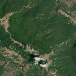 Felitto High Resolution Satellite Map