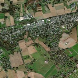 Cleona High Resolution Satellite Map