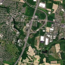 Hightstown High Resolution Satellite Map
