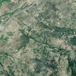 Segura de Toro High Resolution Satellite Map