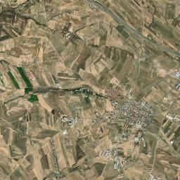 Lominchar High Resolution Satellite Map