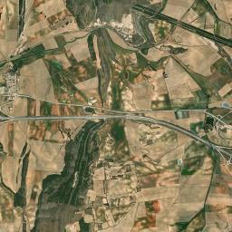 Paredes High Resolution Satellite Map