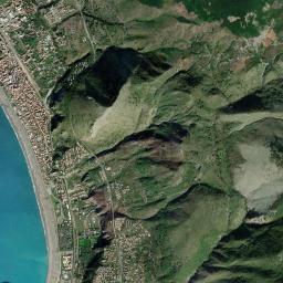 Praia a Mare High Resolution Satellite Map