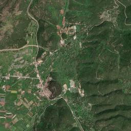 Kalpáki High Resolution Satellite Map