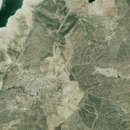 Berrocalejo High Resolution Satellite Map