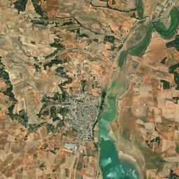 Valverde de Júcar High Resolution Satellite Map