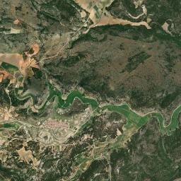 Paracuellos High Resolution Satellite Map