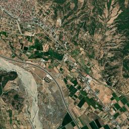 Kalampáka High Resolution Satellite Map