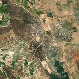 Castillo de Garcimuñoz High Resolution Satellite Map