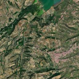 Roggiano Gravina High Resolution Satellite Map