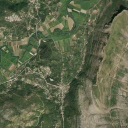 Parapótamos High Resolution Satellite Map