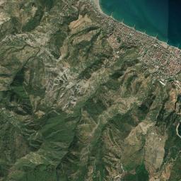 Cariati High Resolution Satellite Map