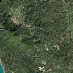 Ágios Matthaíos High Resolution Satellite Map