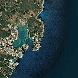 Portocolom High Resolution Satellite Map