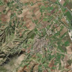 Velestíno High Resolution Satellite Map