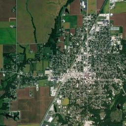 420-470 North Side Square, Carlinville, IL Satellite Map