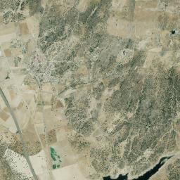 Aldea del Cano High Resolution Satellite Map