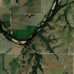 North McFarland Road, Wamego, KS 66547 Satellite Map