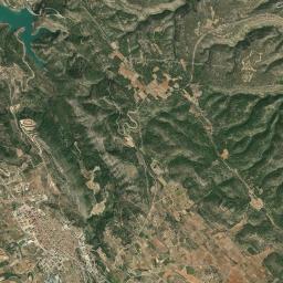 Navarrés High Resolution Satellite Map