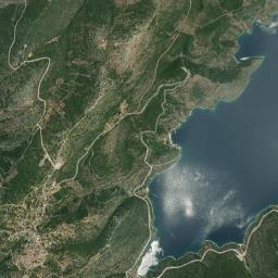 Tríkeri High Resolution Satellite Map