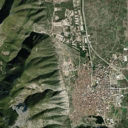 Kırkağaç High Resolution Satellite Map