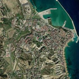 Crotone High Resolution Satellite Map
